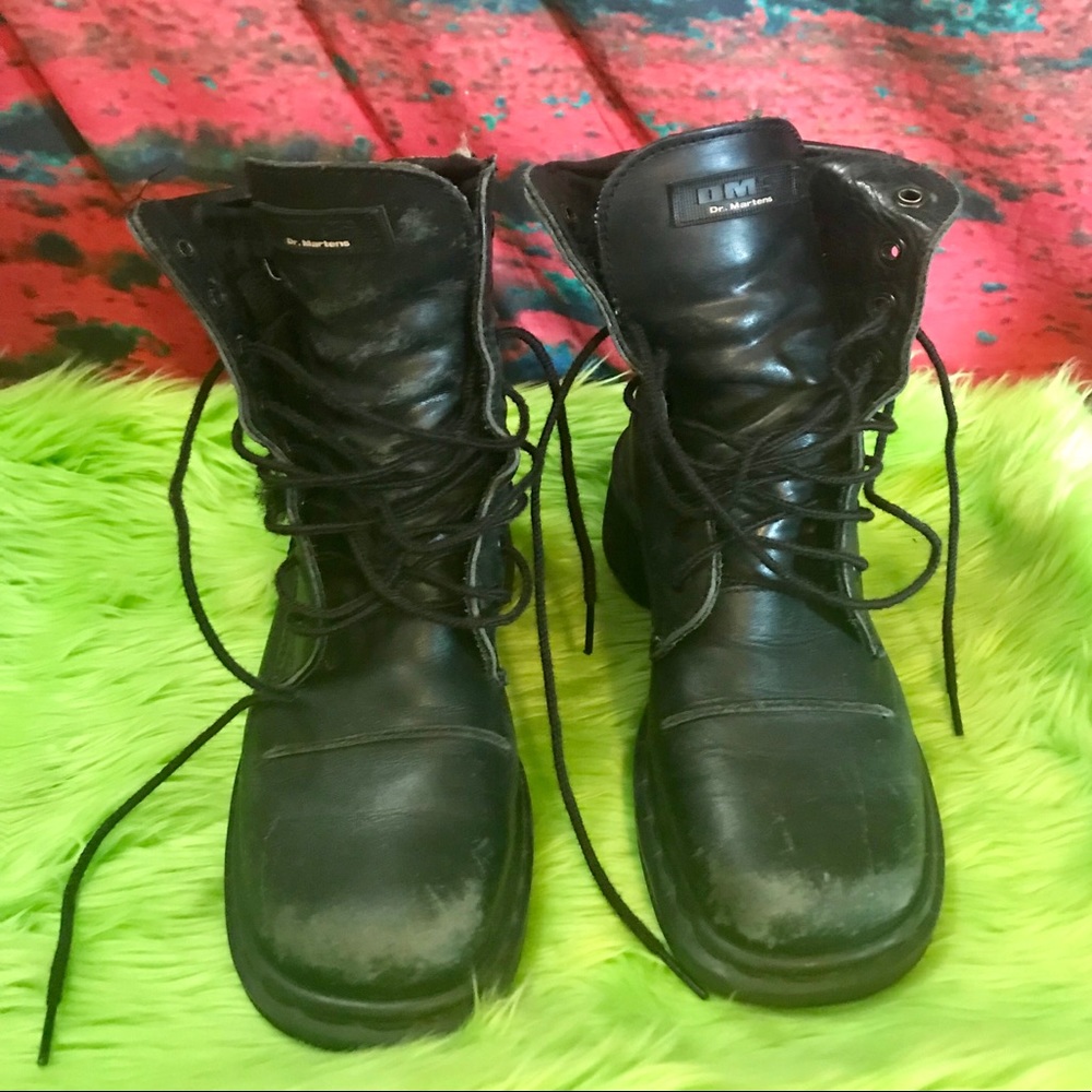 Doc martens black motorcycle boots! Size 5M/7W